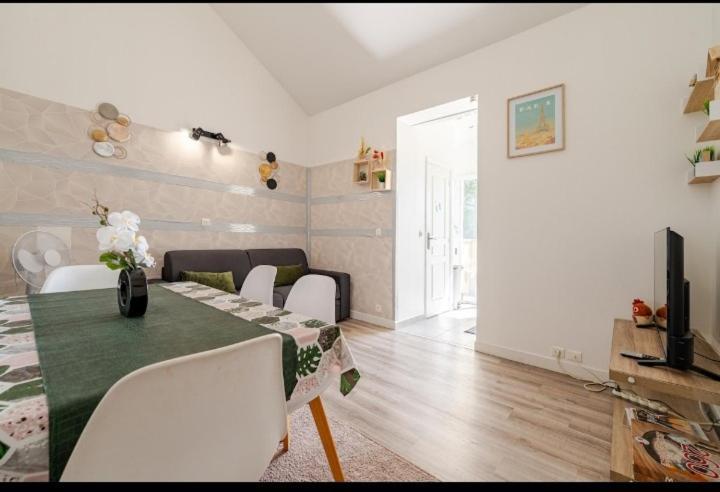 Appartement 2Pieces Paris Disney Vaires-sur-Marne Экстерьер фото
